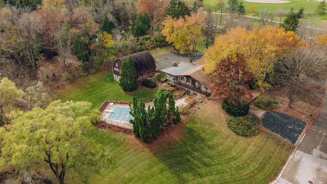 $1,300,000 | 15555 Esser Court, Brookfield, WI 53005