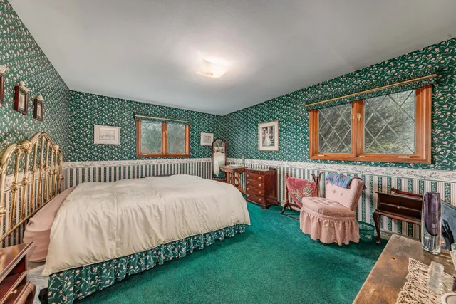 $1,300,000 | 15555 Esser Court, Brookfield, WI 53005