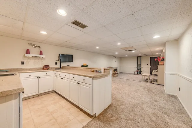 $1,300,000 | 15555 Esser Court, Brookfield, WI 53005