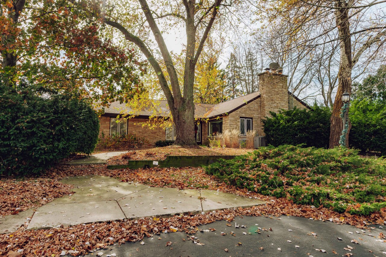 15555 Esser Court Brookfield, WI 53005 - Photo 55 of 61 From Esser Court Entry