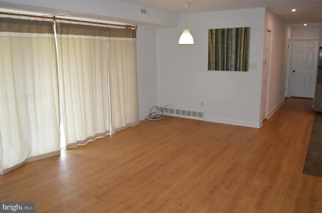 $2,000 | 10026 Mosby Woods Drive, Unit 165, Fairfax, VA 22030