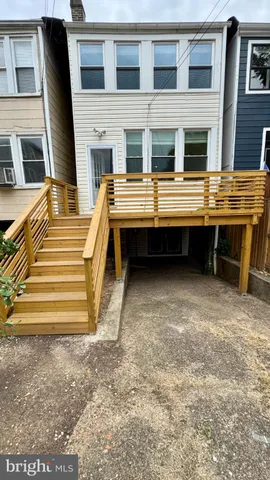 $4,300 | 9 Adams Street Northwest, Washington, DC 20001