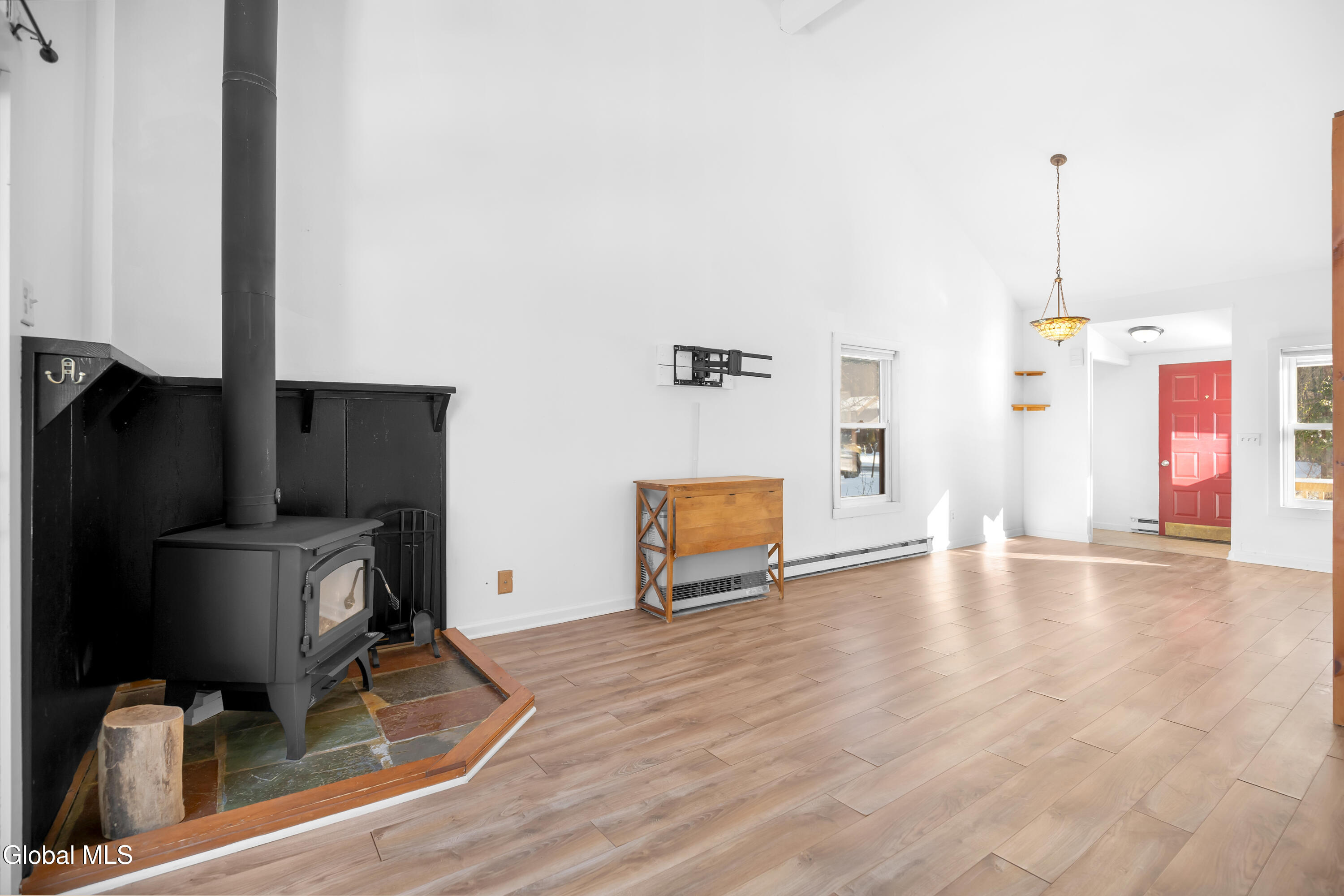 130 Thimbleberry Road Ballston Spa, NY 12020 - Photo 5 of 33 130 Thimbleberry Rd Ballston Spa (5)