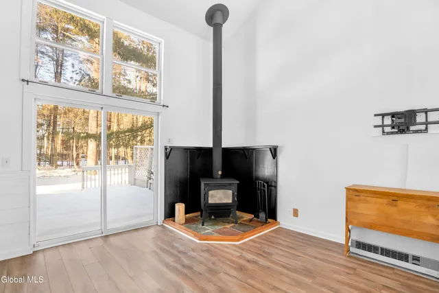 $319,900 | 130 Thimbleberry Road, Ballston Spa, NY 12020