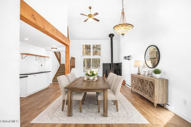 $319,900 | 130 Thimbleberry Road, Ballston Spa, NY 12020