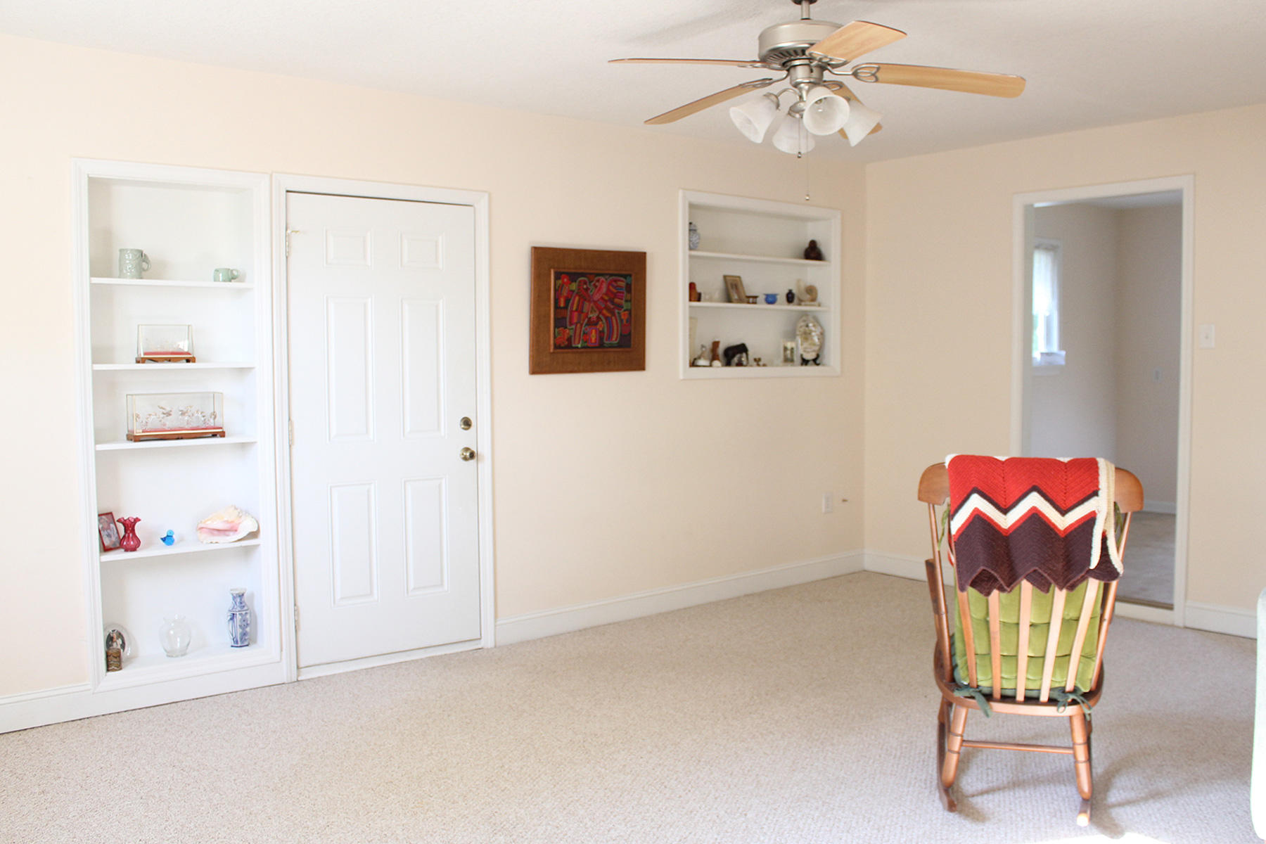 2359 Topside Road Louisville, TN 37777 - Photo 3 of 18 livingroom