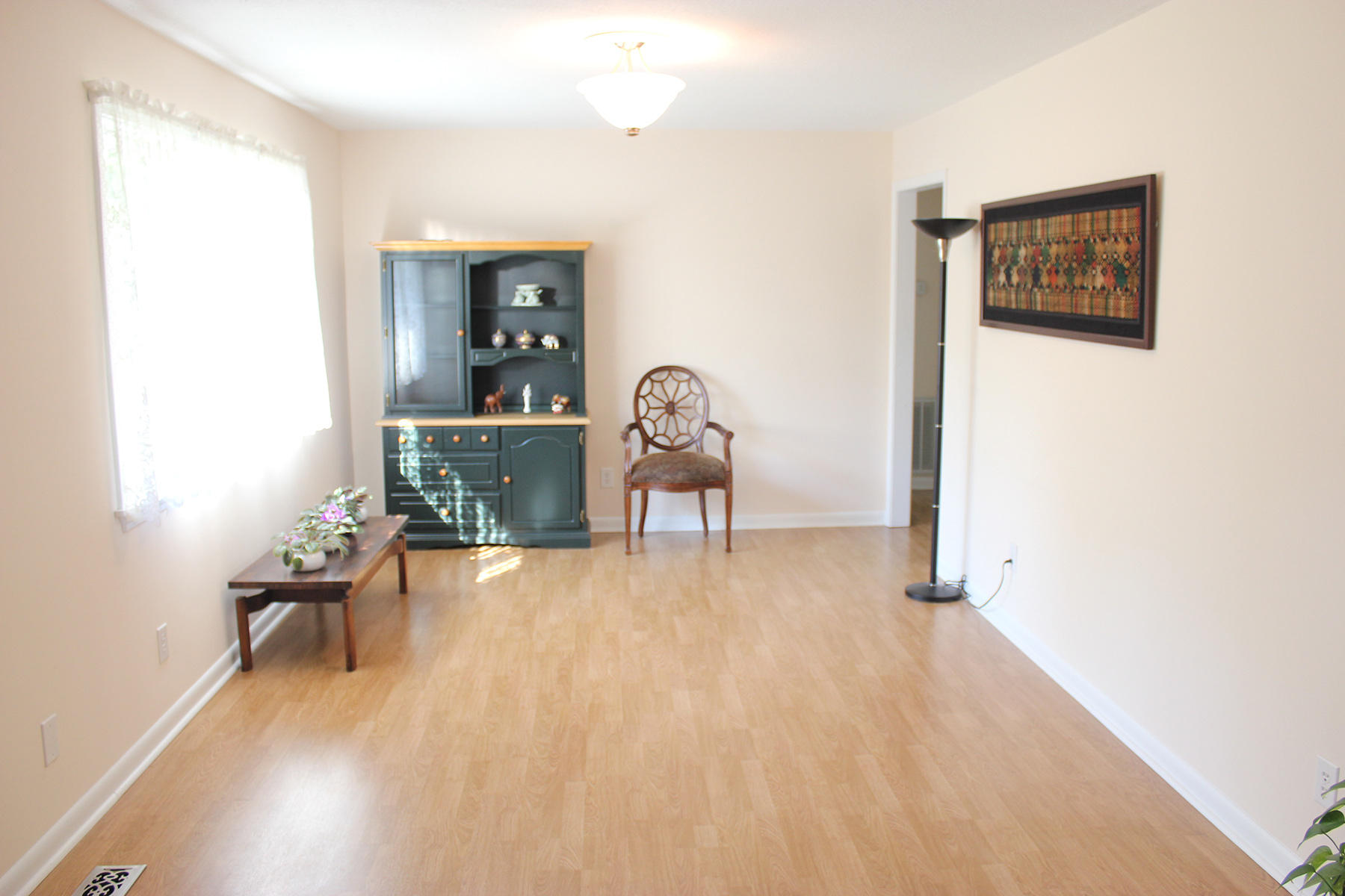 2359 Topside Road Louisville, TN 37777 - Photo 4 of 18 livingroom-2