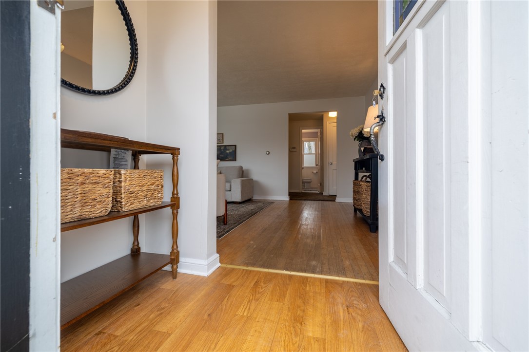 312 Brockley Road Irondequoit, NY 14609 - Photo 7 of 44
