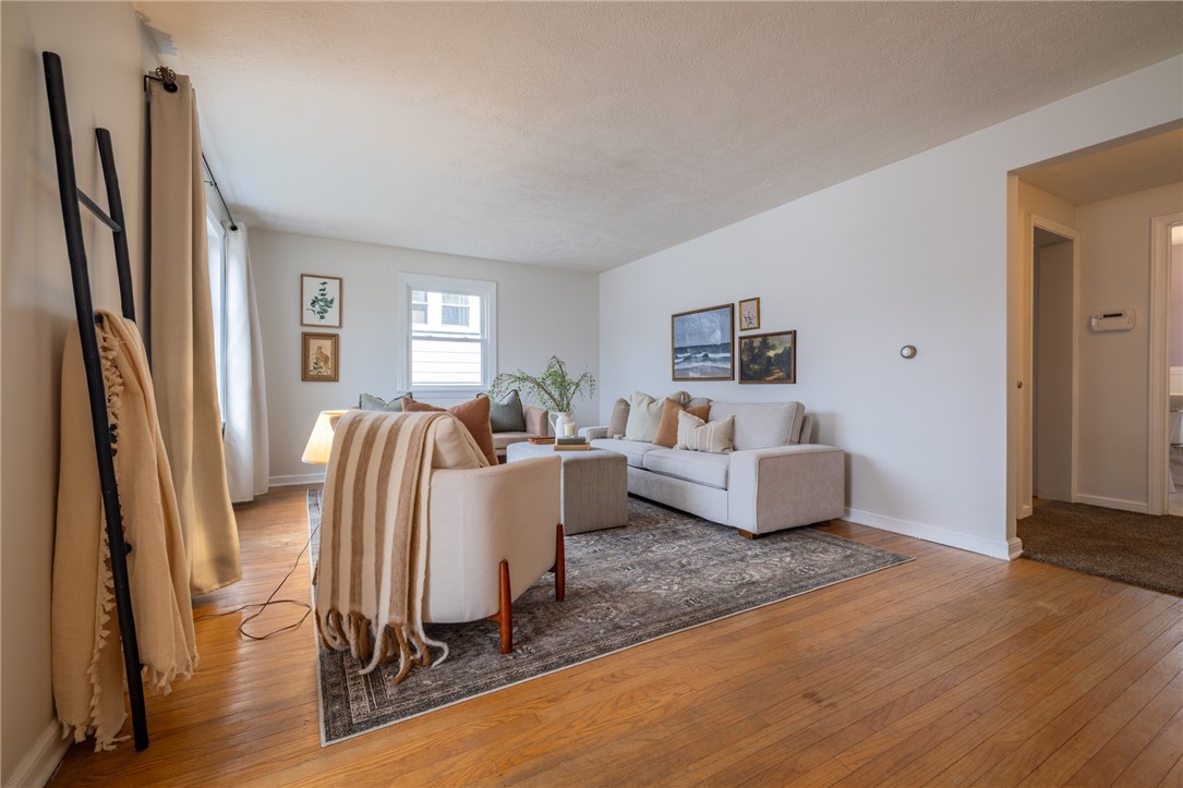 312 Brockley Road Irondequoit, NY 14609 - Photo 9 of 44