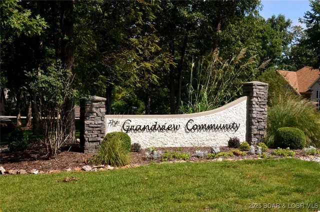 $639,000 | 1012 Enclaves Lane, Lake Ozark, MO 65049