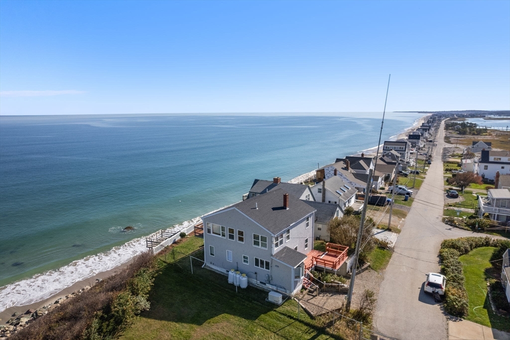 40 Cliff Road South Scituate, MA 02066 - Photo 3 of 30