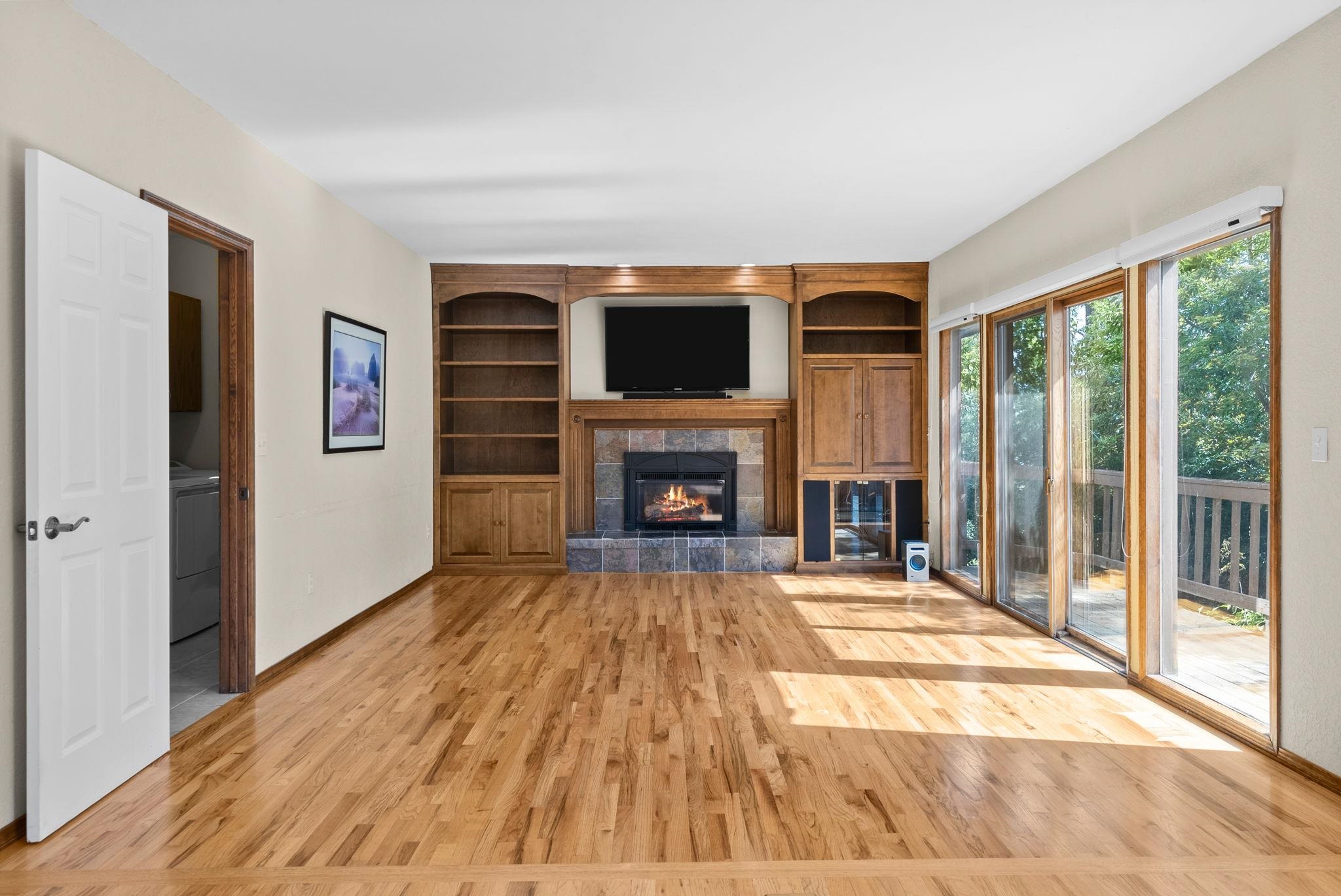 318 East Shore Road Nine Mile Falls, WA 99026 - Photo 16 of 50