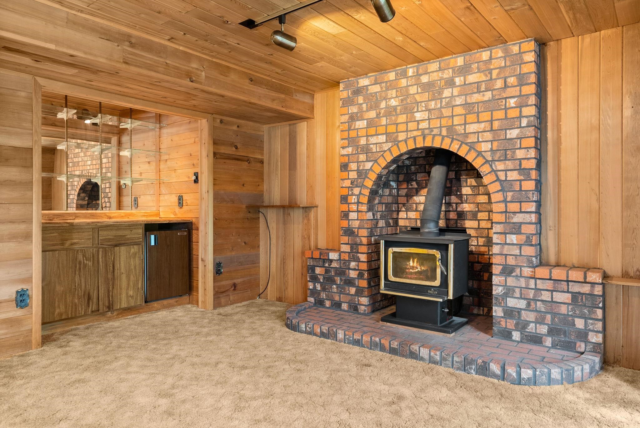 318 East Shore Road Nine Mile Falls, WA 99026 - Photo 34 of 50