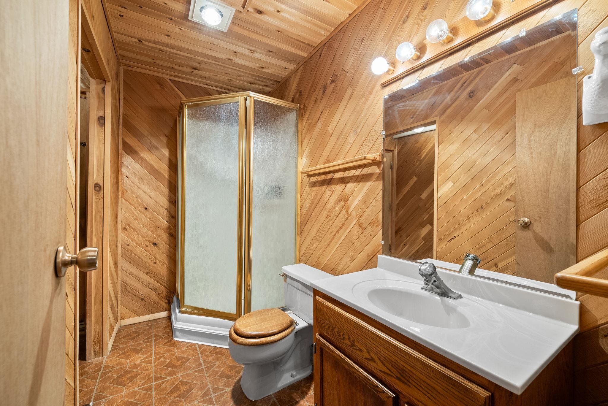 318 East Shore Road Nine Mile Falls, WA 99026 - Photo 37 of 50