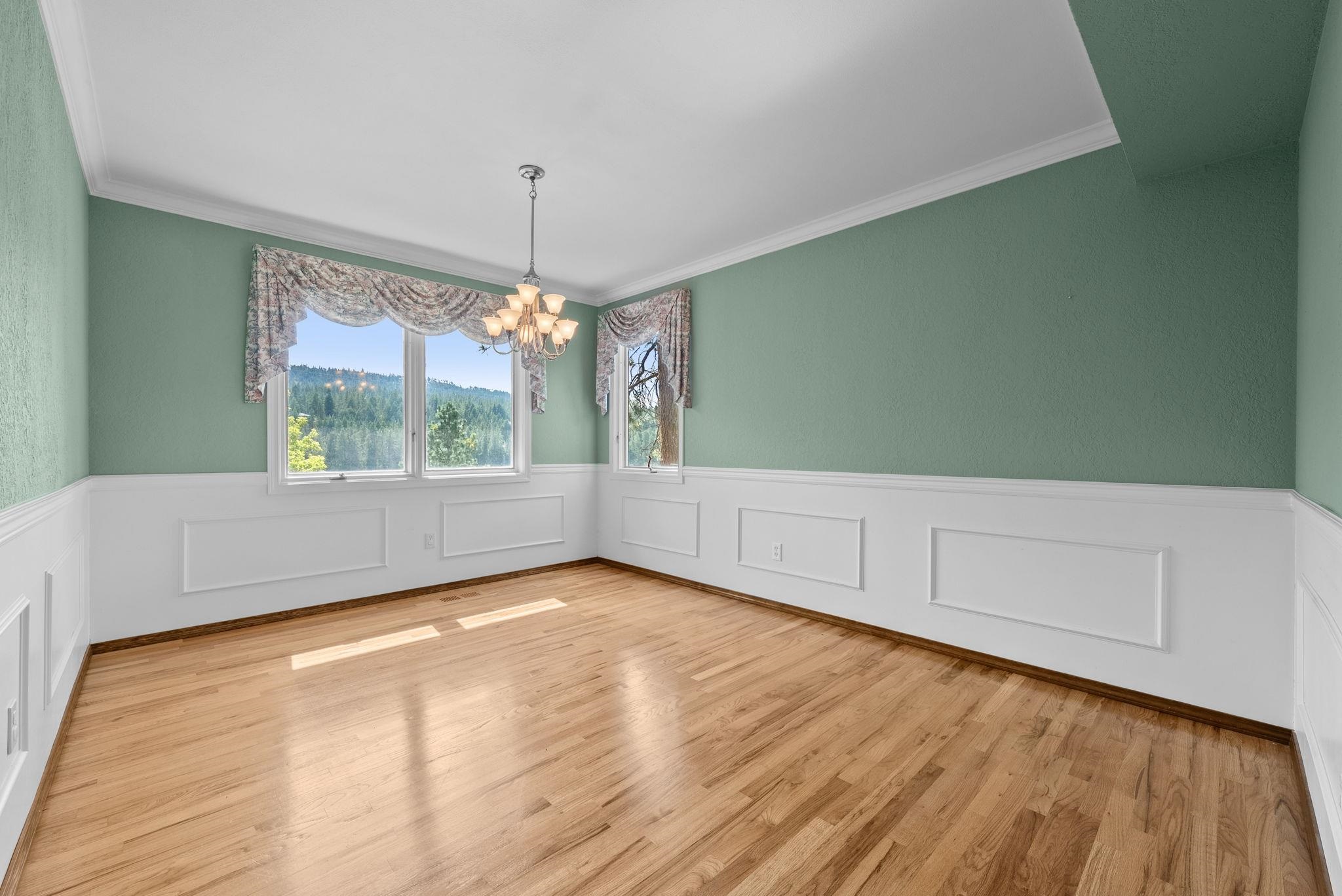 318 East Shore Road Nine Mile Falls, WA 99026 - Photo 9 of 50