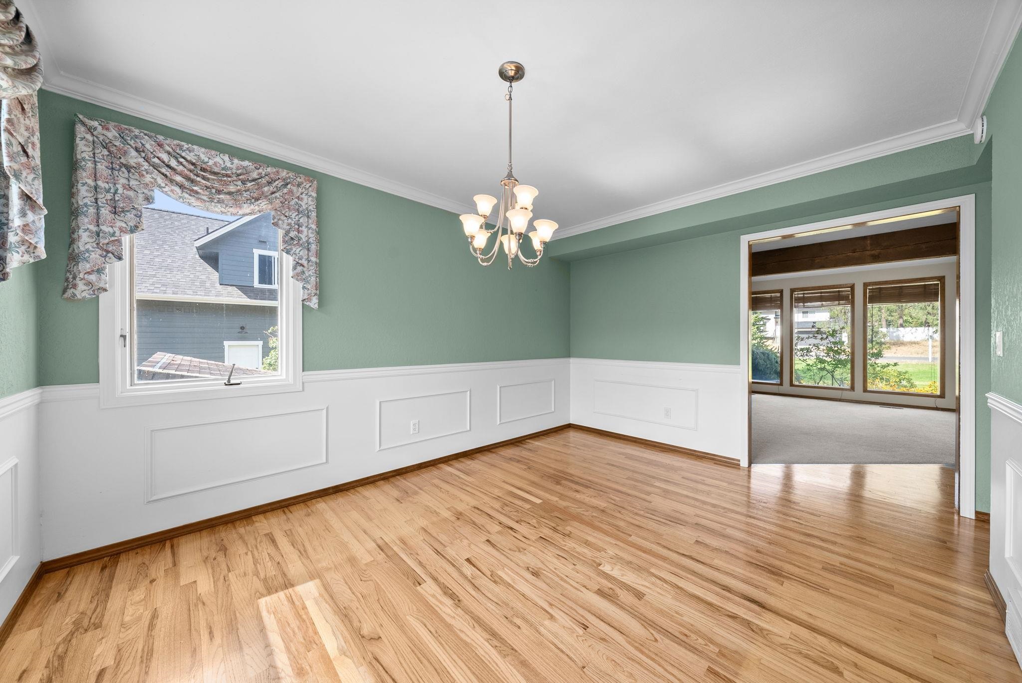 318 East Shore Road Nine Mile Falls, WA 99026 - Photo 10 of 50