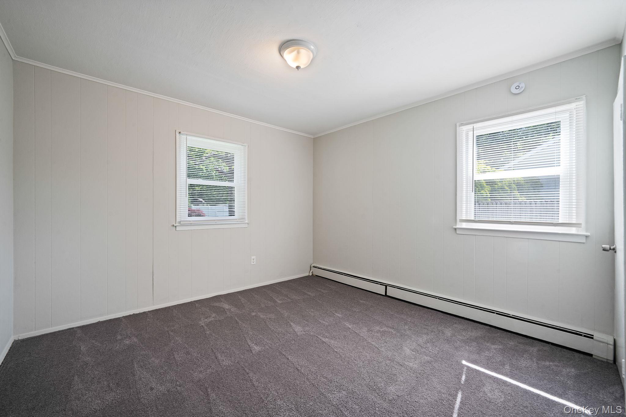 129 Shaber Road Patchogue, NY 11772 - Photo 12 of 23