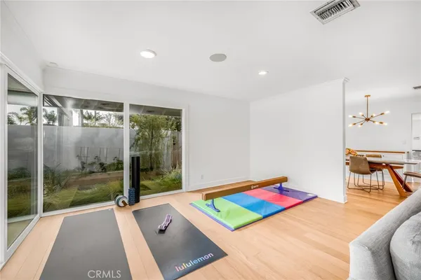 $15,995 | 1800 Glenwood Lane, Newport Beach, CA 92660