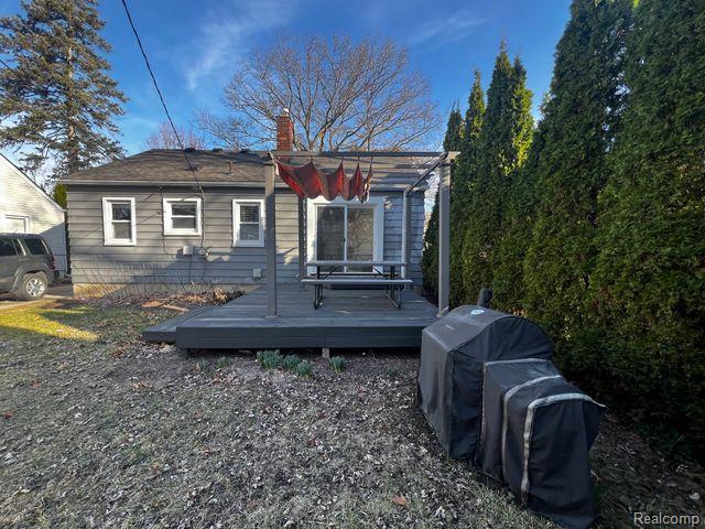 1875 Cambridge Road Berkley, MI 48072 - Photo 3 of 33