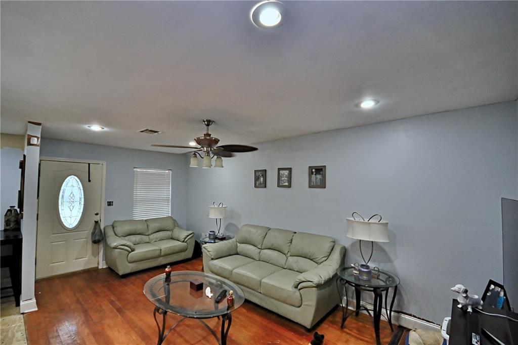 220 Willard Luling, LA 70070 - Photo 3 of 14 Gallery Image 3