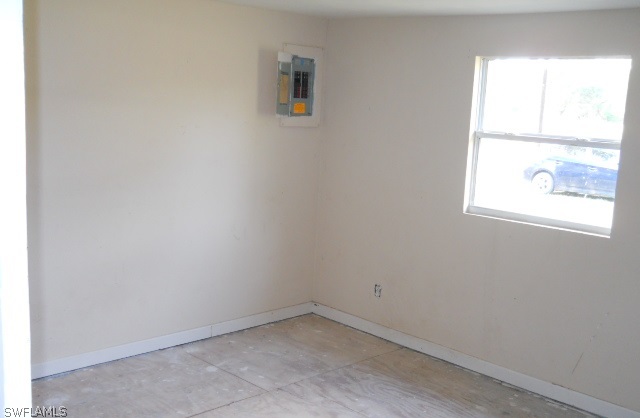 22270 North River Road Alva, FL 33920 - Photo 6 of 11 Gallery Image 6