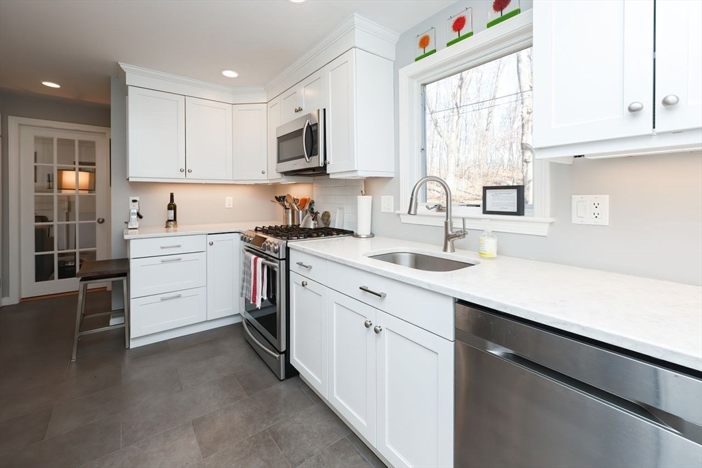 87 Monadnock Road Worcester, MA 01605 - Photo 15 of 35 Gallery Image 15