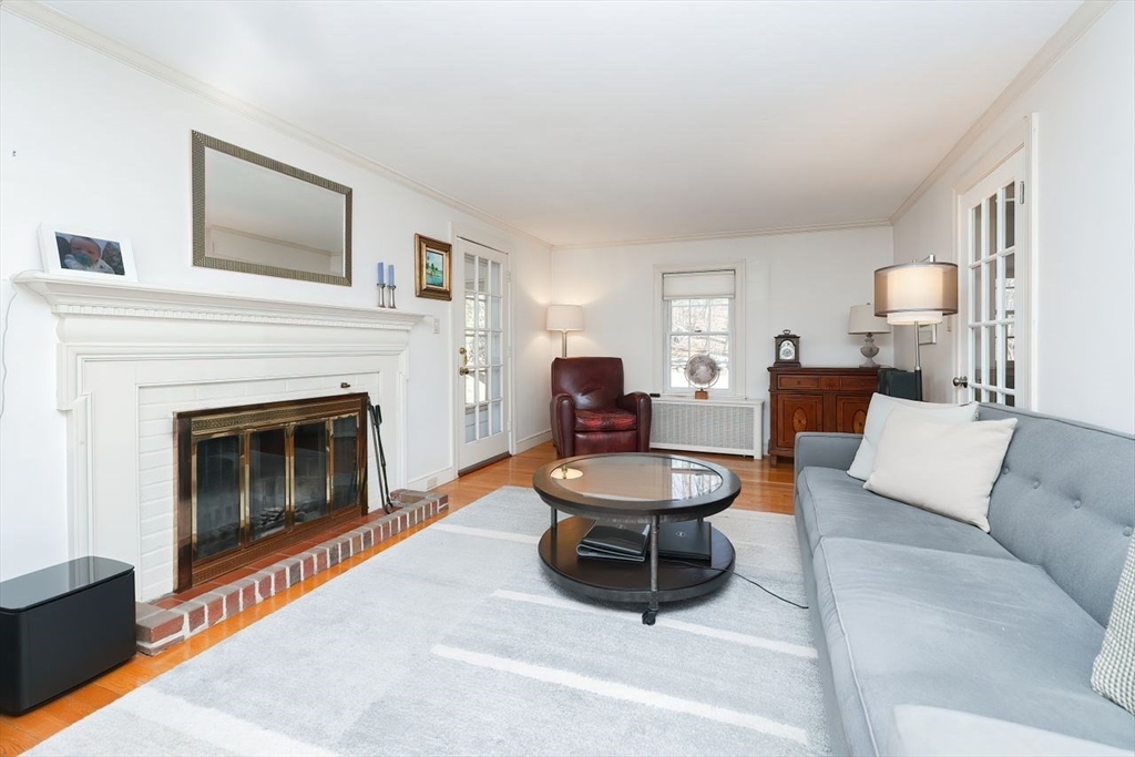 87 Monadnock Road Worcester, MA 01605 - Photo 2 of 35 Gallery Image 2