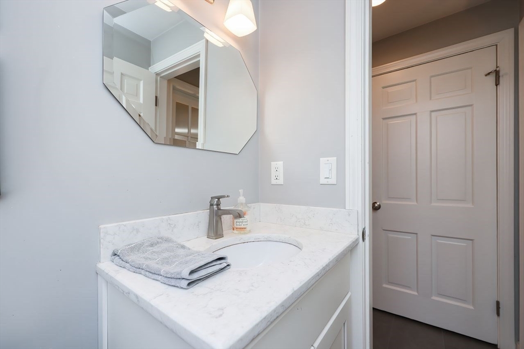 87 Monadnock Road Worcester, MA 01605 - Photo 31 of 35 Gallery Image 31
