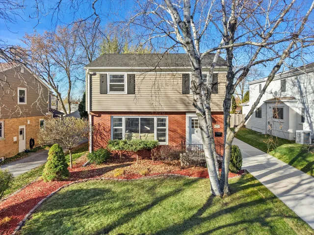 $525,000 | 6165 North Santa Monica Boulevard, Whitefish Bay, WI 53217