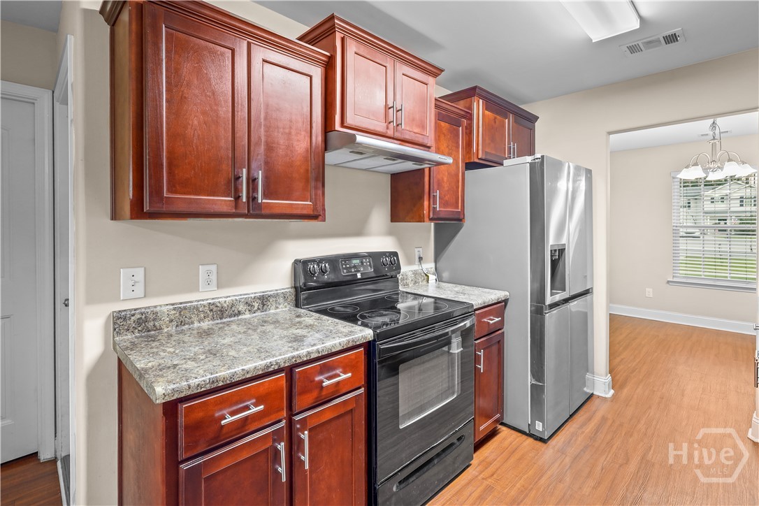 197 Blackwater Way Springfield, GA 31329 - Photo 9 of 30