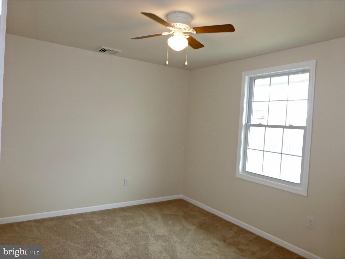 9 Valley Road Levittown, PA 19057 - Photo 13 of 22 Gallery Image 13