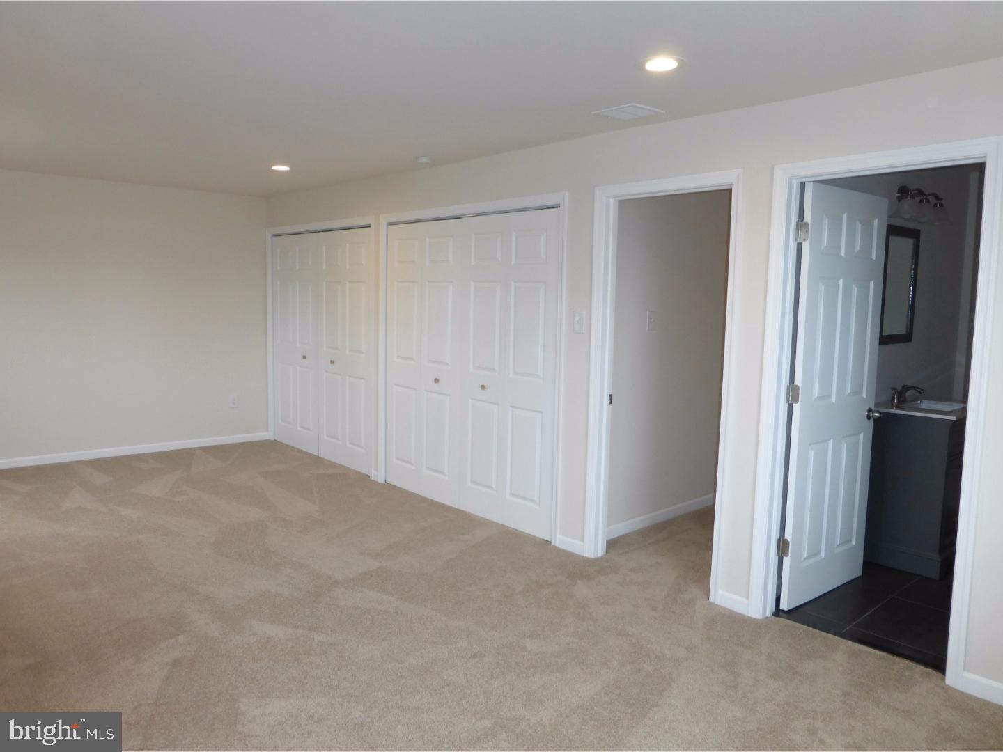 9 Valley Road Levittown, PA 19057 - Photo 10 of 22 Gallery Image 10