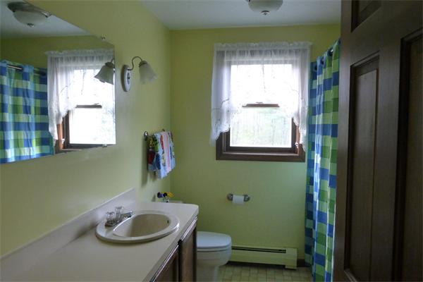 13 Fox Run Road Sterling, MA 01564 - Photo 13 of 21 Gallery Image 13