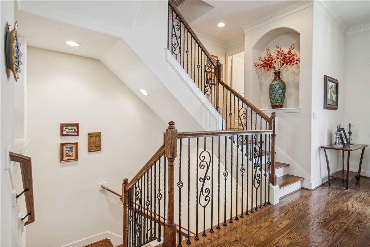 4214 Dickson Street Houston, TX 77007 - Photo 11 of 31