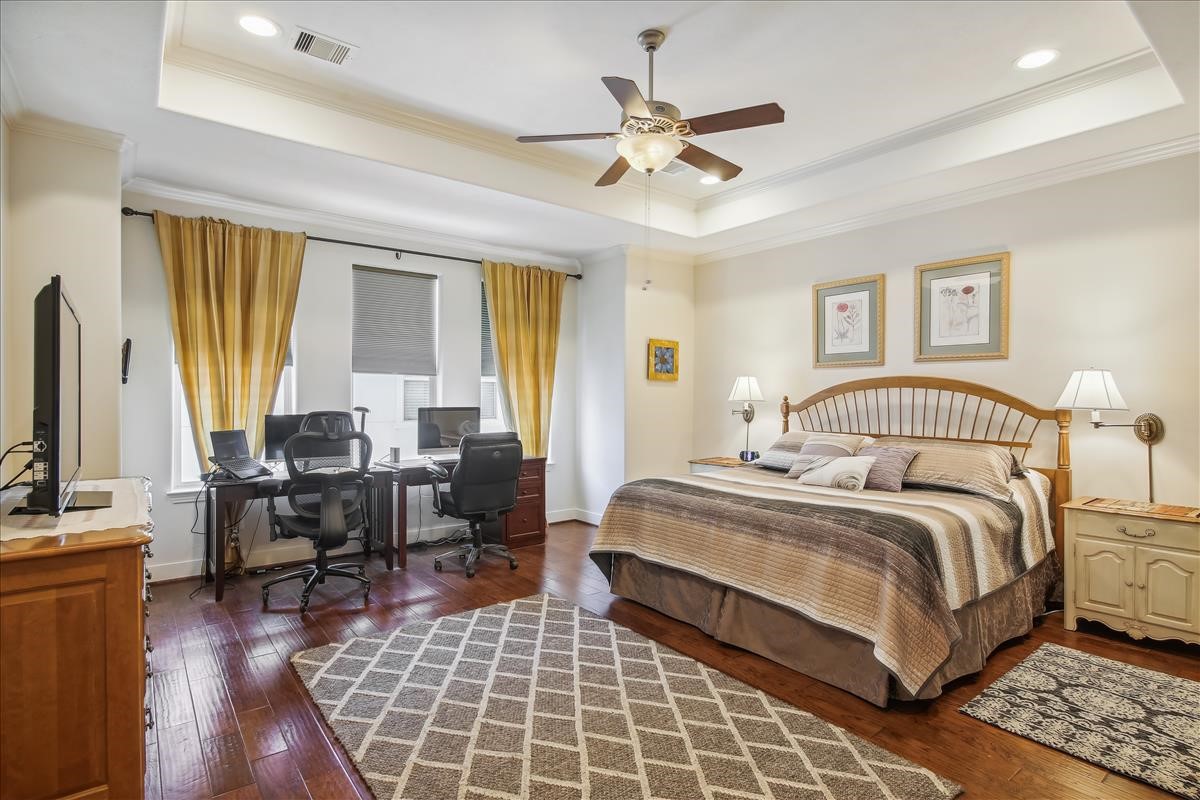 4214 Dickson Street Houston, TX 77007 - Photo 15 of 31