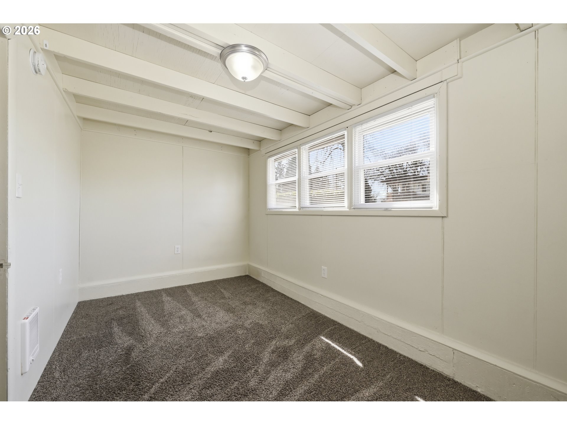 2291 Norkenzie Road Eugene, OR 97401 - Photo 19 of 41