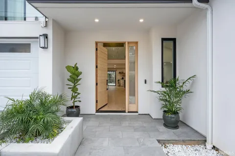 $4,388,000 | 754 Cordilleras Avenue, San Carlos, CA 94070