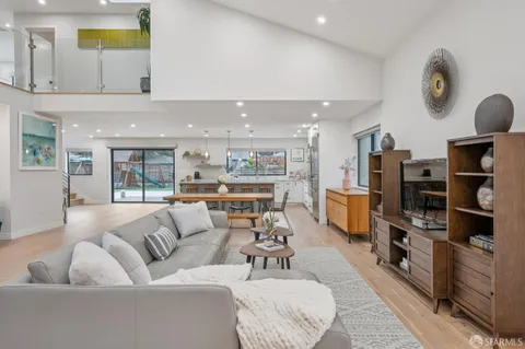 $4,388,000 | 754 Cordilleras Avenue, San Carlos, CA 94070