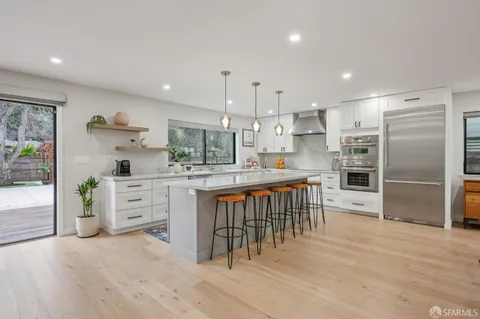 $4,388,000 | 754 Cordilleras Avenue, San Carlos, CA 94070