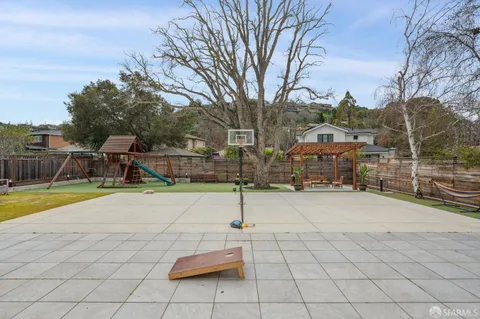 $4,388,000 | 754 Cordilleras Avenue, San Carlos, CA 94070