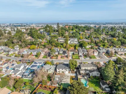 $4,388,000 | 754 Cordilleras Avenue, San Carlos, CA 94070