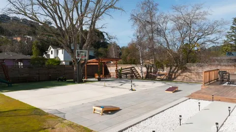 $4,388,000 | 754 Cordilleras Avenue, San Carlos, CA 94070