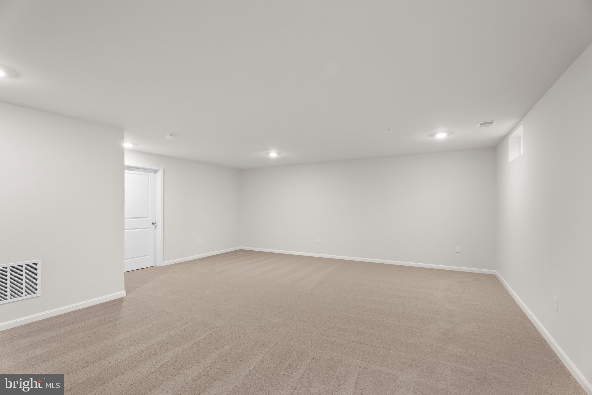 5 Comes Rdg Court Rosedale, MD 21237 - Photo 26 of 48 a view of an empty room