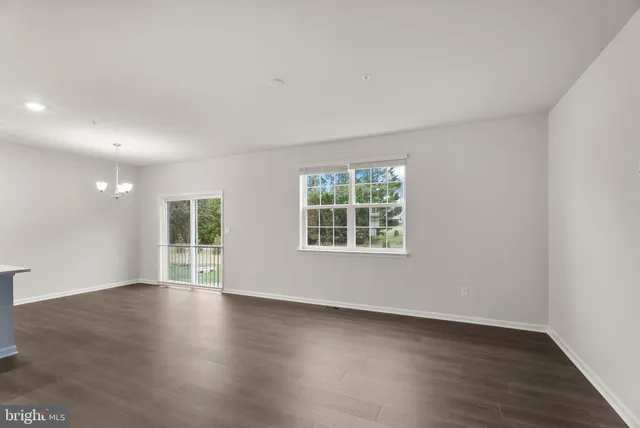 $669,990 | 5 Comes Rdg Court, Rosedale, MD 21237