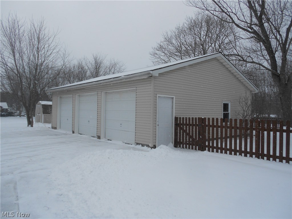1599 Krumroy Road Akron, OH 44306 - Photo 27 of 30