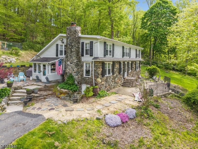 30 Hoffmans Crossing Road Califon, NJ 07830 - Photo 1 of 25