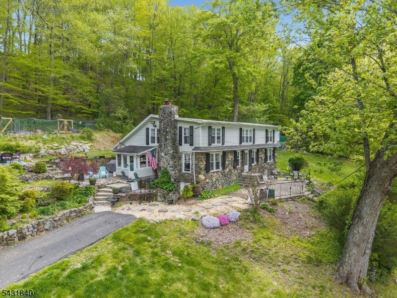 30 Hoffmans Crossing Road Califon, NJ 07830 - Photo 2 of 25