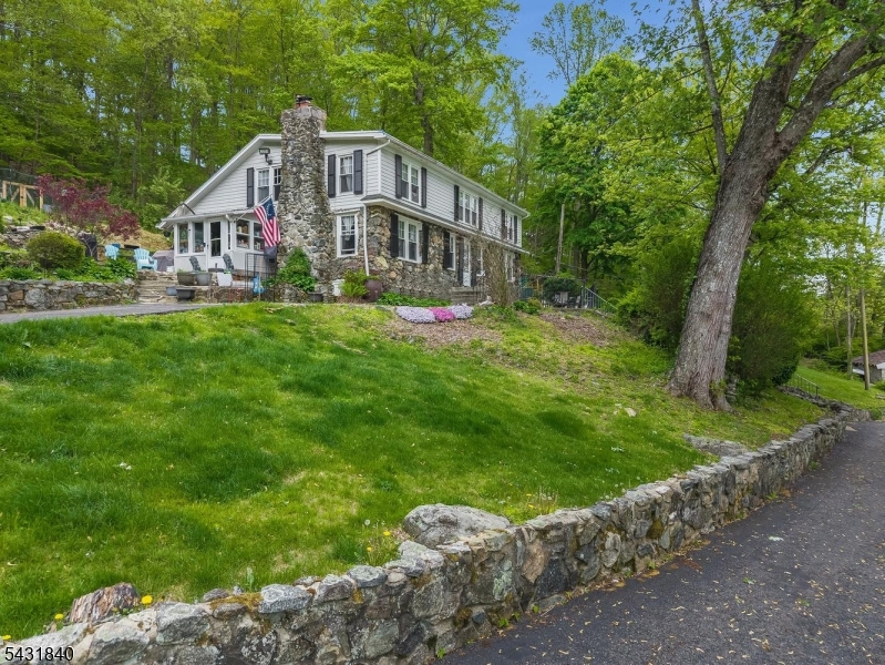 30 Hoffmans Crossing Road Califon, NJ 07830 - Photo 5 of 25