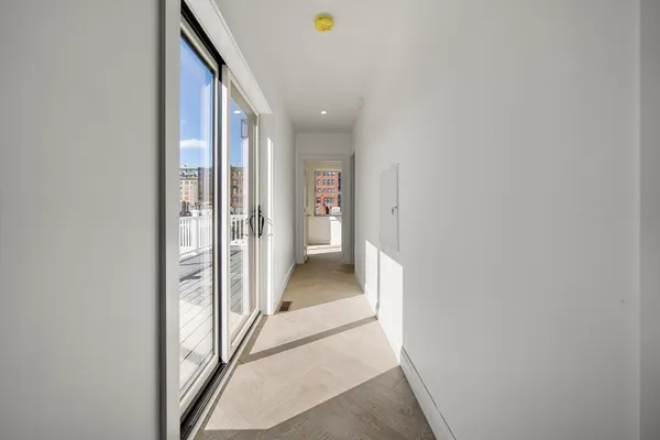 $2,950,000 | 51 North Margin Street, Unit 4, Boston, MA 02113