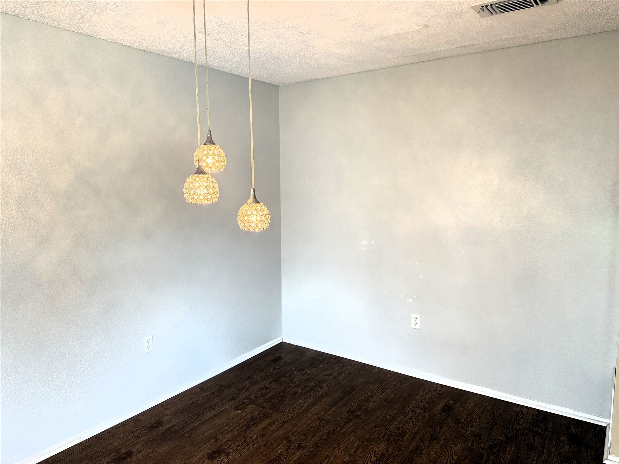 62 Evanston Street, Unit 2/5 Houston, TX 77015 - Photo 3 of 24 a view of a small space